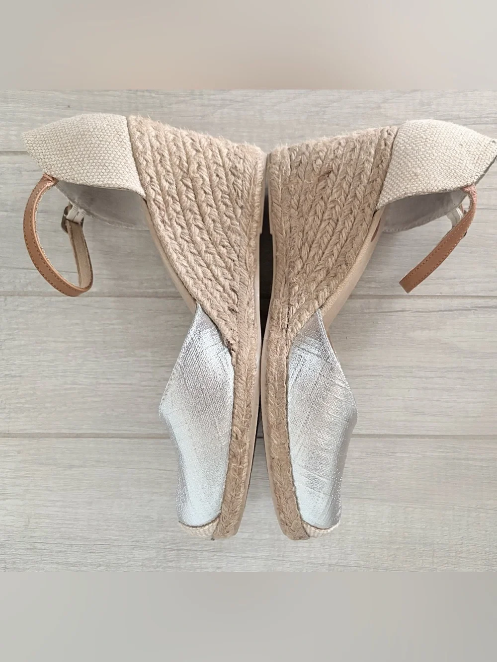 White Mountain Silver Metallic Espadrille Wedges with Tan Ankle Straps size 10